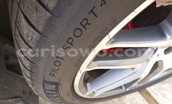 Sayi Na hannu Mercedes-Benz GLE Azurfa Mota in Cotonou a Benin Sayi Na hannu Mercedes-Benz GLE Azurfa Mota in Cotonou a Benin