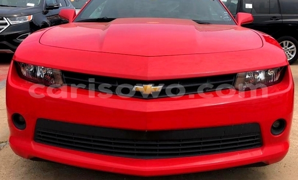 Acheter Occasion Voiture Chevrolet Camaro Rouge à Cotonou, Benin Acheter Occasion Voiture Chevrolet Camaro Rouge à Cotonou, Benin