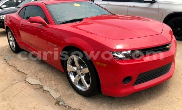 Ra Àlòkù Chevrolet Camaro Red Ọkọ̀ in Cotonou ni Benin Ra Àlòkù Chevrolet Camaro Red Ọkọ̀ in Cotonou ni Benin