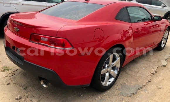 Ra Àlòkù Chevrolet Camaro Red Ọkọ̀ in Cotonou ni Benin Ra Àlòkù Chevrolet Camaro Red Ọkọ̀ in Cotonou ni Benin