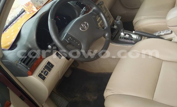 Ra Àlòkù Toyota Avensis Red Ọkọ̀ in Abomey Calavi ni Benin Ra Àlòkù Toyota Avensis Red Ọkọ̀ in Abomey Calavi ni Benin