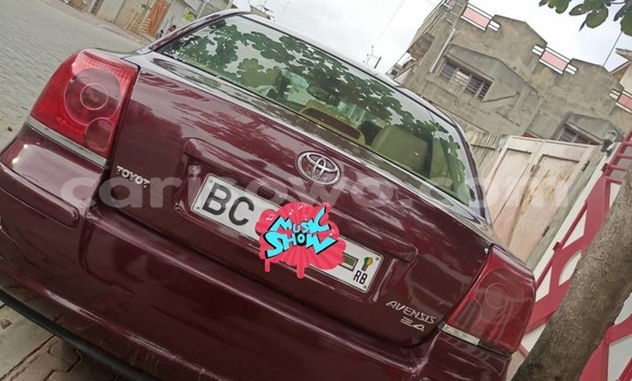 Ra Àlòkù Toyota Avensis Red Ọkọ̀ in Abomey Calavi ni Benin Ra Àlòkù Toyota Avensis Red Ọkọ̀ in Abomey Calavi ni Benin