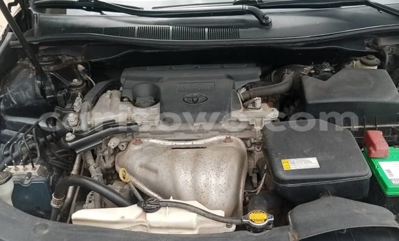 Ra Àlòkù Toyota Camry Black Ọkọ̀ in Abomey Calavi ni Benin Ra Àlòkù Toyota Camry Black Ọkọ̀ in Abomey Calavi ni Benin