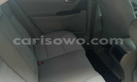 Ra Àlòkù Toyota Camry Black Ọkọ̀ in Abomey Calavi ni Benin Ra Àlòkù Toyota Camry Black Ọkọ̀ in Abomey Calavi ni Benin