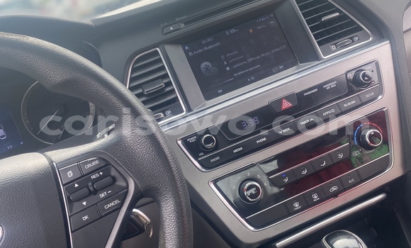 Sayi Imported Hyundai Sonata Red Mota in Cotonou a Benin Sayi Imported Hyundai Sonata Red Mota in Cotonou a Benin