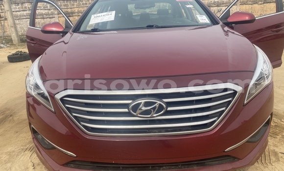 Sayi Imported Hyundai Sonata Red Mota in Cotonou a Benin Sayi Imported Hyundai Sonata Red Mota in Cotonou a Benin