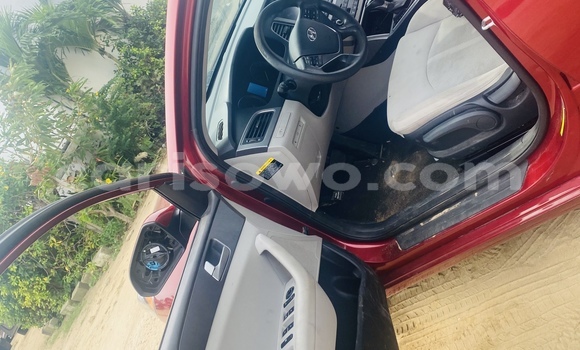 Sayi Imported Hyundai Sonata Red Mota in Cotonou a Benin Sayi Imported Hyundai Sonata Red Mota in Cotonou a Benin