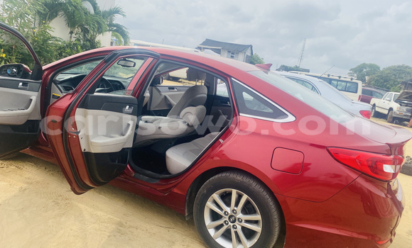 Sayi Imported Hyundai Sonata Red Mota in Cotonou a Benin Sayi Imported Hyundai Sonata Red Mota in Cotonou a Benin