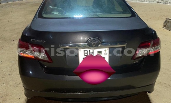 Ra Àlòkù Toyota Camry Black Ọkọ̀ in Abomey Calavi ni Benin Ra Àlòkù Toyota Camry Black Ọkọ̀ in Abomey Calavi ni Benin