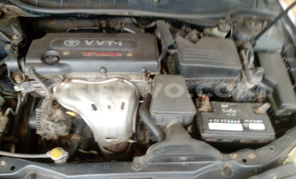 Ra Àlòkù Toyota Camry Black Ọkọ̀ in Abomey Calavi ni Benin Ra Àlòkù Toyota Camry Black Ọkọ̀ in Abomey Calavi ni Benin