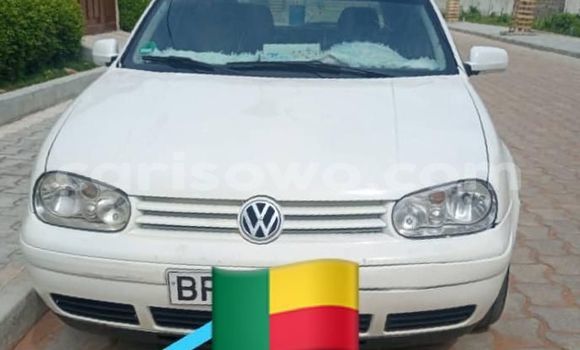 Ra Àlòkù Volkswagen Golf funfun Ọkọ̀ in Abomey Calavi ni Benin Ra Àlòkù Volkswagen Golf funfun Ọkọ̀ in Abomey Calavi ni Benin