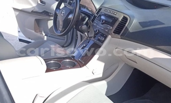 Ra Àlòkù Toyota Venza funfun Ọkọ̀ in Cotonou ni Benin Ra Àlòkù Toyota Venza funfun Ọkọ̀ in Cotonou ni Benin