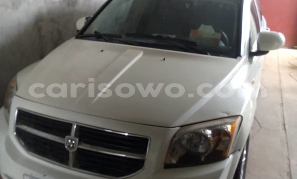 Buy Used Dodge Caliber White Car in Abomey Calavi in Benign Buy Used Dodge Caliber White Car in Abomey Calavi in Benign