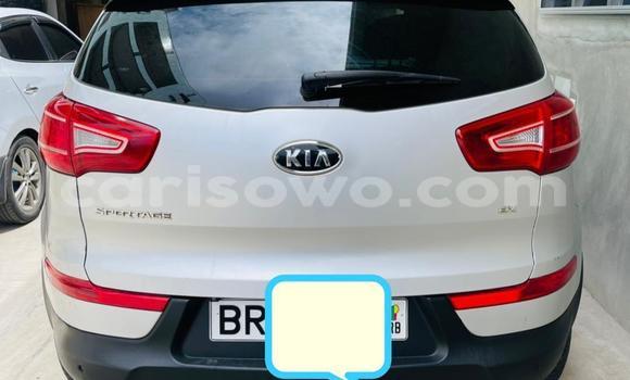 Ra Àlòkù Kia Sportage Silver Ọkọ̀ in Abomey Calavi ni Benin Ra Àlòkù Kia Sportage Silver Ọkọ̀ in Abomey Calavi ni Benin