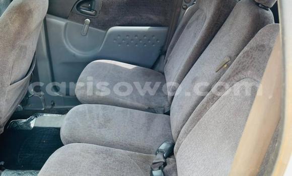 Acheter Occasion Voiture Toyota Yaris Blanc à Abomey Calavi, Benin Acheter Occasion Voiture Toyota Yaris Blanc à Abomey Calavi, Benin