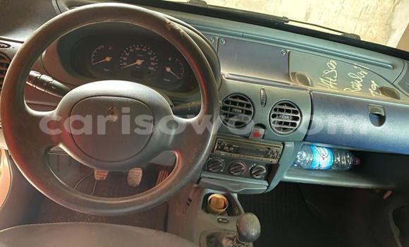 Sayi Na hannu Renault Kangoo White Mota in Cotonou a Benin Sayi Na hannu Renault Kangoo White Mota in Cotonou a Benin