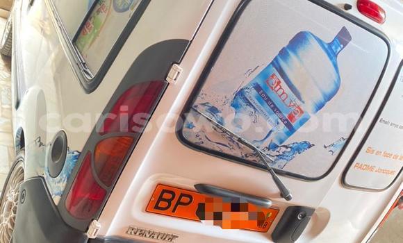 Sayi Na hannu Renault Kangoo White Mota in Cotonou a Benin Sayi Na hannu Renault Kangoo White Mota in Cotonou a Benin