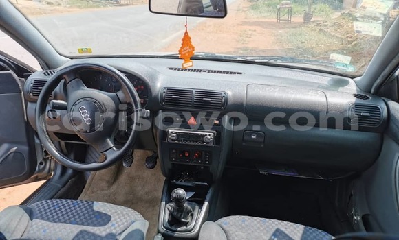 Ra Àlòkù Audi A3 Silver Ọkọ̀ in Abomey Calavi ni Benin Ra Àlòkù Audi A3 Silver Ọkọ̀ in Abomey Calavi ni Benin