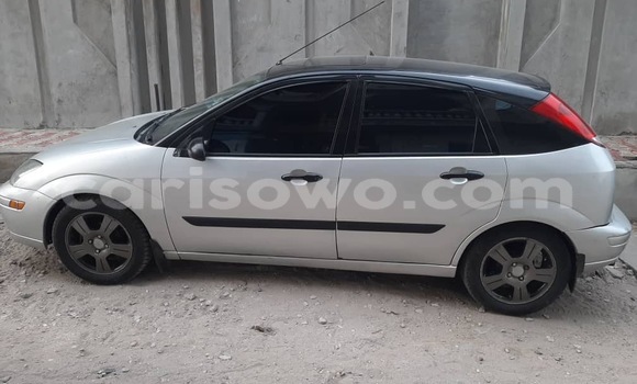 Sayi Na hannu Ford Focus Azurfa Mota in Abomey Calavi a Benin Sayi Na hannu Ford Focus Azurfa Mota in Abomey Calavi a Benin