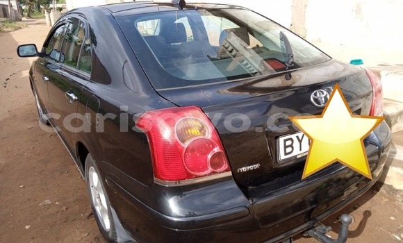 Ra Àlòkù Toyota Avensis Silver Ọkọ̀ in Cotonou ni Benin Ra Àlòkù Toyota Avensis Silver Ọkọ̀ in Cotonou ni Benin