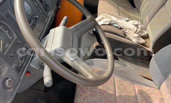 Acheter Occasion Utilitaire Nissan UD Bleu à Abomey Calavi, Benin Acheter Occasion Utilitaire Nissan UD Bleu à Abomey Calavi, Benin