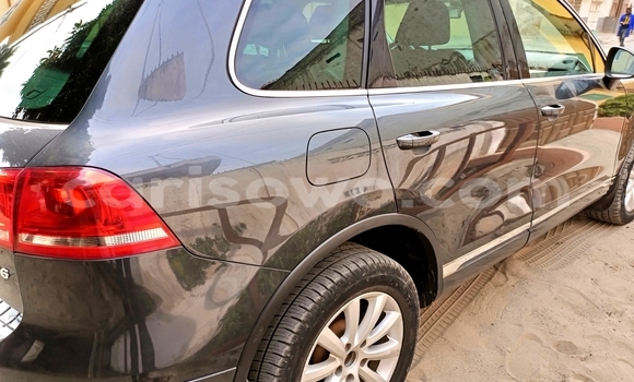 Acheter Occasion Voiture Volkswagen Touareg Bleu à Cotonou, Benin Acheter Occasion Voiture Volkswagen Touareg Bleu à Cotonou, Benin