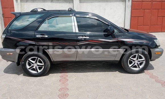 Ra Àlòkù Lexus RX 300 Black Ọkọ̀ in Abomey Calavi ni Benin Ra Àlòkù Lexus RX 300 Black Ọkọ̀ in Abomey Calavi ni Benin