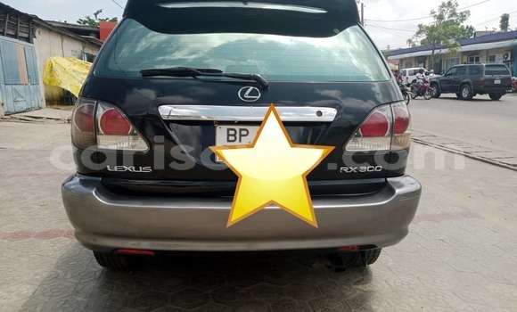 Ra Àlòkù Lexus RX 300 Black Ọkọ̀ in Abomey Calavi ni Benin Ra Àlòkù Lexus RX 300 Black Ọkọ̀ in Abomey Calavi ni Benin