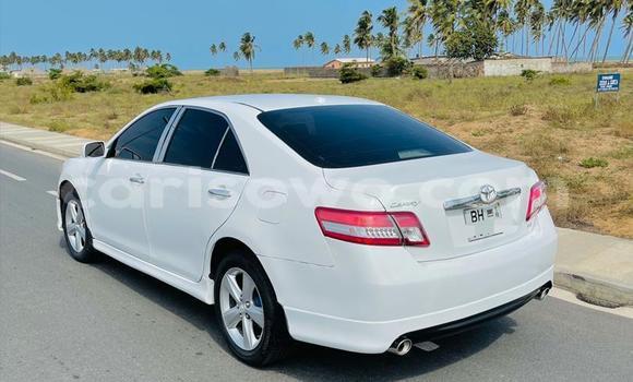 Buy Used Toyota Camry White Car in Abomey Calavi in Benign Buy Used Toyota Camry White Car in Abomey Calavi in Benign