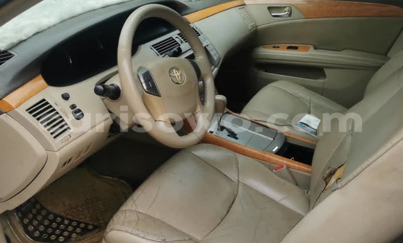 Acheter Occasion Voiture Toyota Avalon Blanc à Abomey Calavi, Benin Acheter Occasion Voiture Toyota Avalon Blanc à Abomey Calavi, Benin