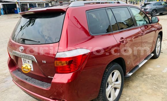 Ra Àlòkù Toyota Highlander Red Ọkọ̀ in Cotonou ni Benin Ra Àlòkù Toyota Highlander Red Ọkọ̀ in Cotonou ni Benin
