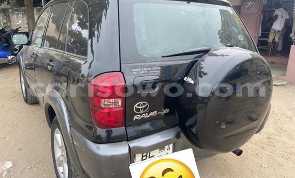 Ra Àlòkù Toyota RAV4 Black Ọkọ̀ in Abomey Calavi ni Benin Ra Àlòkù Toyota RAV4 Black Ọkọ̀ in Abomey Calavi ni Benin