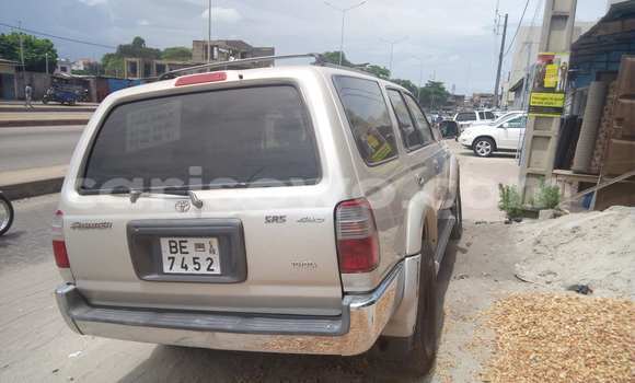 Sayi Na hannu Toyota 4Runner Azurfa Mota in Savalou a Benin Sayi Na hannu Toyota 4Runner Azurfa Mota in Savalou a Benin