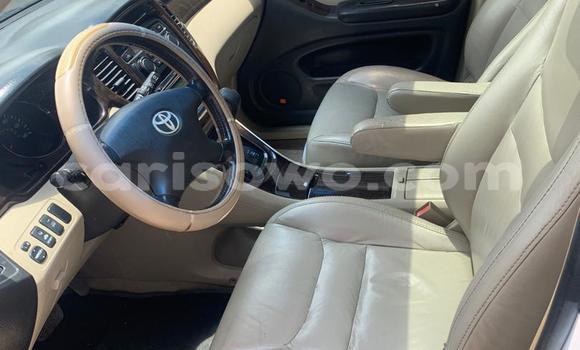 Sayi Na hannu Toyota Highlander White Mota in Cotonou a Benin Sayi Na hannu Toyota Highlander White Mota in Cotonou a Benin