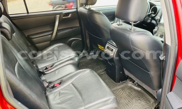 Buy Used Toyota Highlander Red Car in Cotonou in Benign Buy Used Toyota Highlander Red Car in Cotonou in Benign