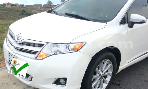 Sayi Na hannu Toyota Venza White Mota in Cotonou a Benin Sayi Na hannu Toyota Venza White Mota in Cotonou a Benin