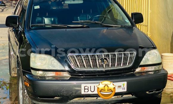 Sayi Na hannu Lexus RX 300 Black Mota in Cotonou a Benin Sayi Na hannu Lexus RX 300 Black Mota in Cotonou a Benin