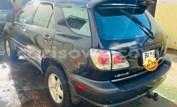 Sayi Na hannu Lexus RX 300 Black Mota in Cotonou a Benin Sayi Na hannu Lexus RX 300 Black Mota in Cotonou a Benin