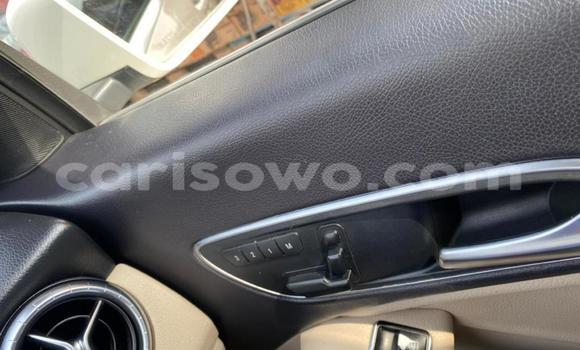 Acheter Occasion Voiture Mercedes-Benz CLA-klasse AMG Blanc à Cotonou, Benin Acheter Occasion Voiture Mercedes-Benz CLA-klasse AMG Blanc à Cotonou, Benin