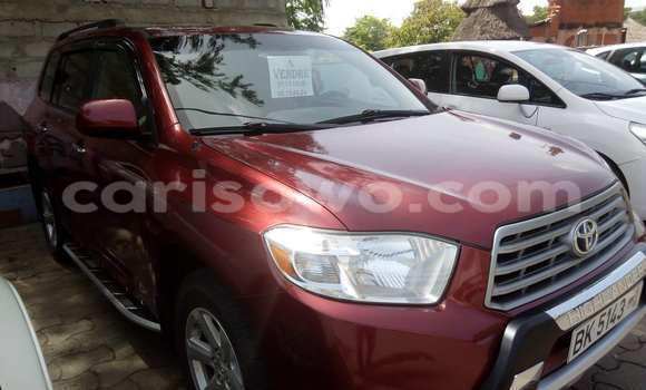 Acheter Occasion Voiture Toyota Highlander Rouge à Cotonou, Benin Acheter Occasion Voiture Toyota Highlander Rouge à Cotonou, Benin
