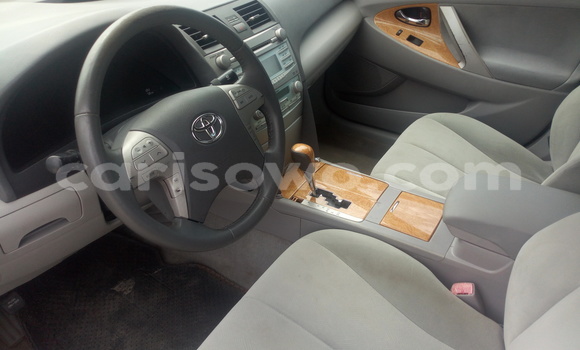 Ra Àlòkù Toyota Camry Brown Ọkọ̀ in Cotonou ni Benin Ra Àlòkù Toyota Camry Brown Ọkọ̀ in Cotonou ni Benin