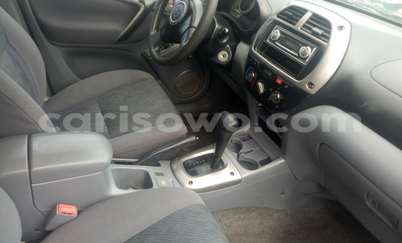 Ra Imported Toyota RAV4 Silver Ọkọ̀ in Cotonou ni Benin Ra Imported Toyota RAV4 Silver Ọkọ̀ in Cotonou ni Benin