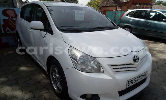 Buy Used Toyota Camry White Car in Savalou in Benign Buy Used Toyota Camry White Car in Savalou in Benign