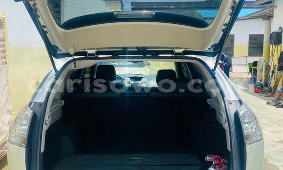 Buy Used Lexus RX 330 Beige Car in Cotonou in Benign Buy Used Lexus RX 330 Beige Car in Cotonou in Benign