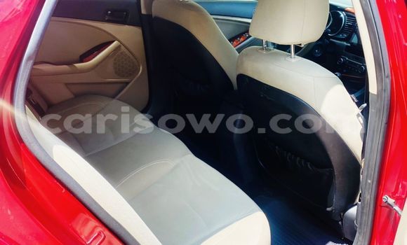 Ra Àlòkù Kia Optima Red Ọkọ̀ in Cotonou ni Benin Ra Àlòkù Kia Optima Red Ọkọ̀ in Cotonou ni Benin
