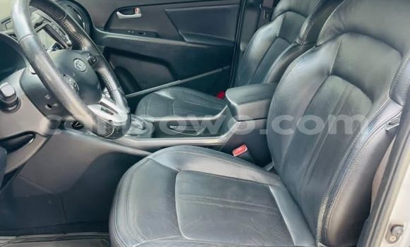 Buy Used Kia Sportage White Car in Cotonou in Benign Buy Used Kia Sportage White Car in Cotonou in Benign