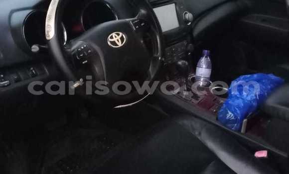 Buy Used Toyota Highlander White Car in Abomey Calavi in Benign Buy Used Toyota Highlander White Car in Abomey Calavi in Benign