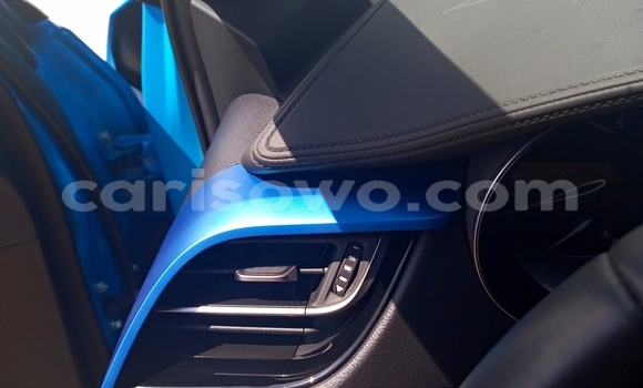 Sayi Na hannu Toyota C-HR Blue Mota in Cotonou a Benin Sayi Na hannu Toyota C-HR Blue Mota in Cotonou a Benin