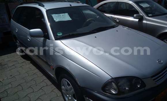 Acheter Occasion Voiture Toyota Avensis Gris à Cotonou, Benin Acheter Occasion Voiture Toyota Avensis Gris à Cotonou, Benin