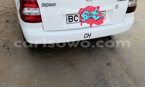 Acheter Occasion Voiture Mazda Demio Blanc à Abomey Calavi, Benin Acheter Occasion Voiture Mazda Demio Blanc à Abomey Calavi, Benin